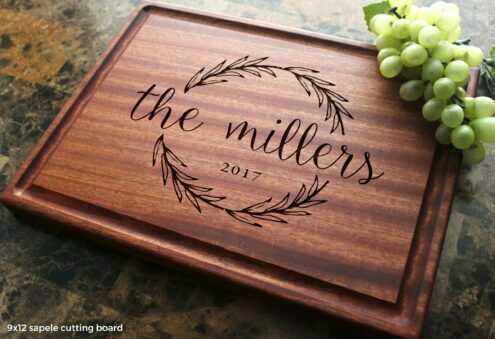 Personalized cutting board with Wreath Design #413